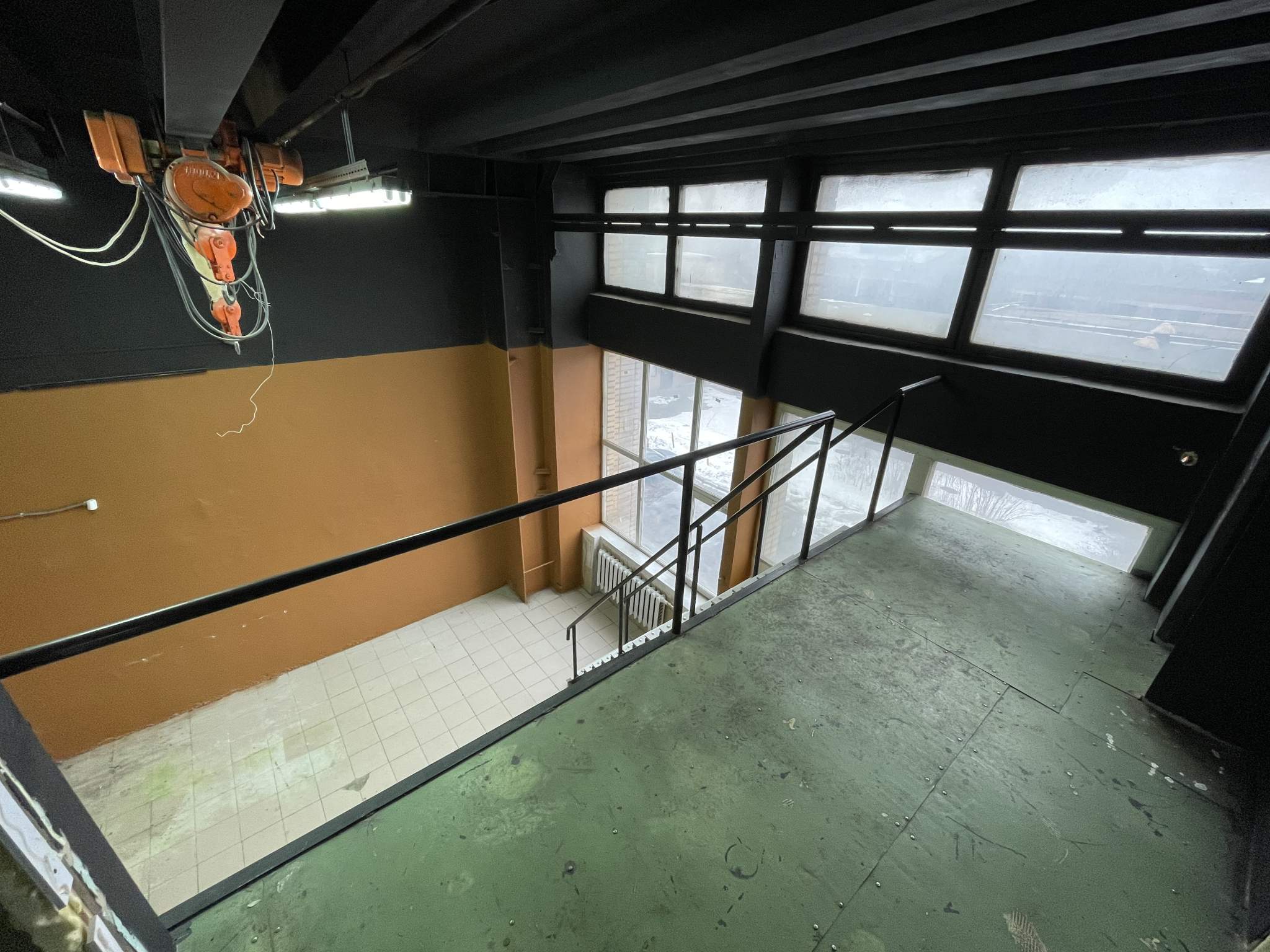 Сдам в аренду склад 104.7 м.кв.