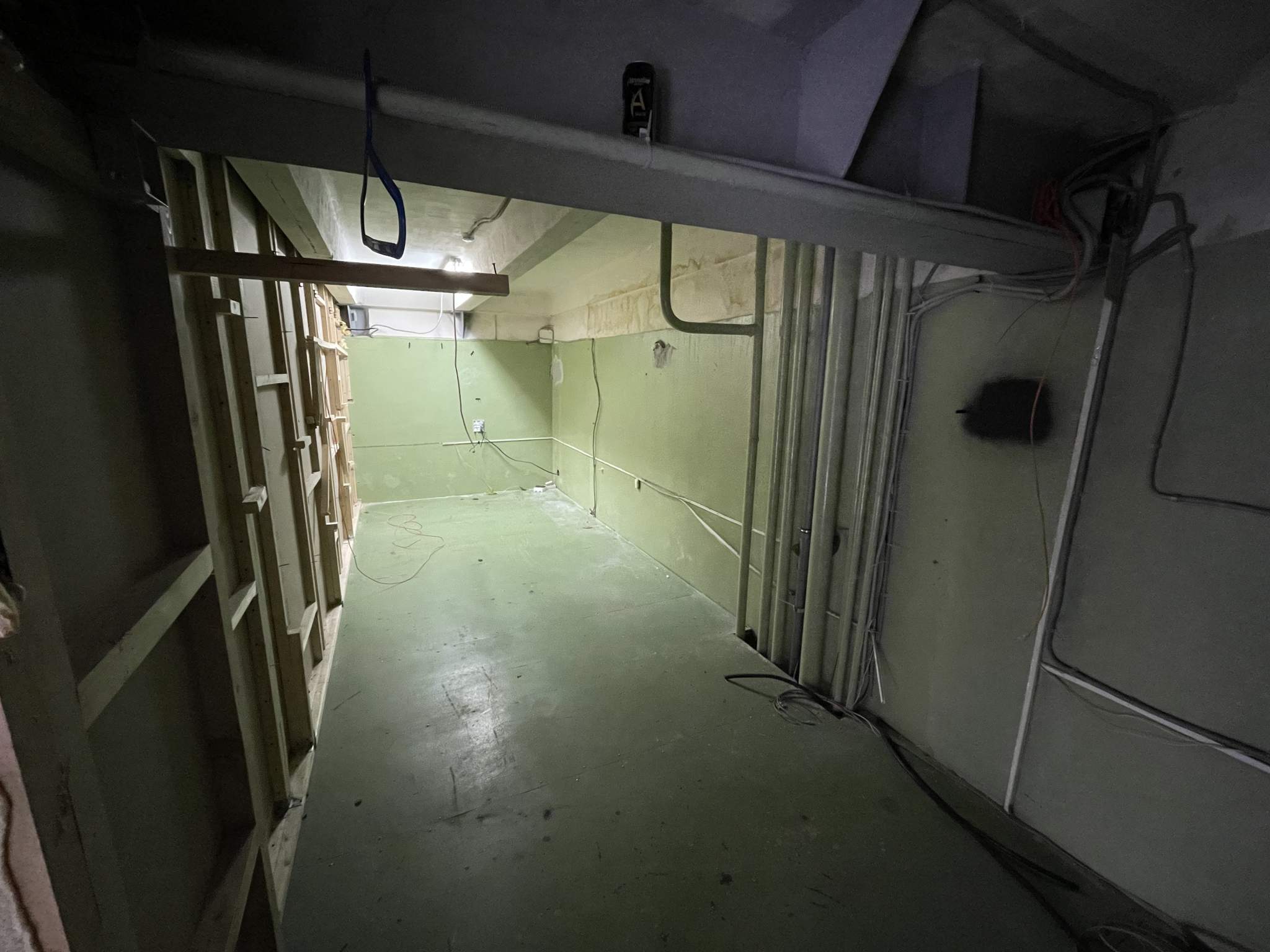 Сдам в аренду склад 104.7 м.кв.