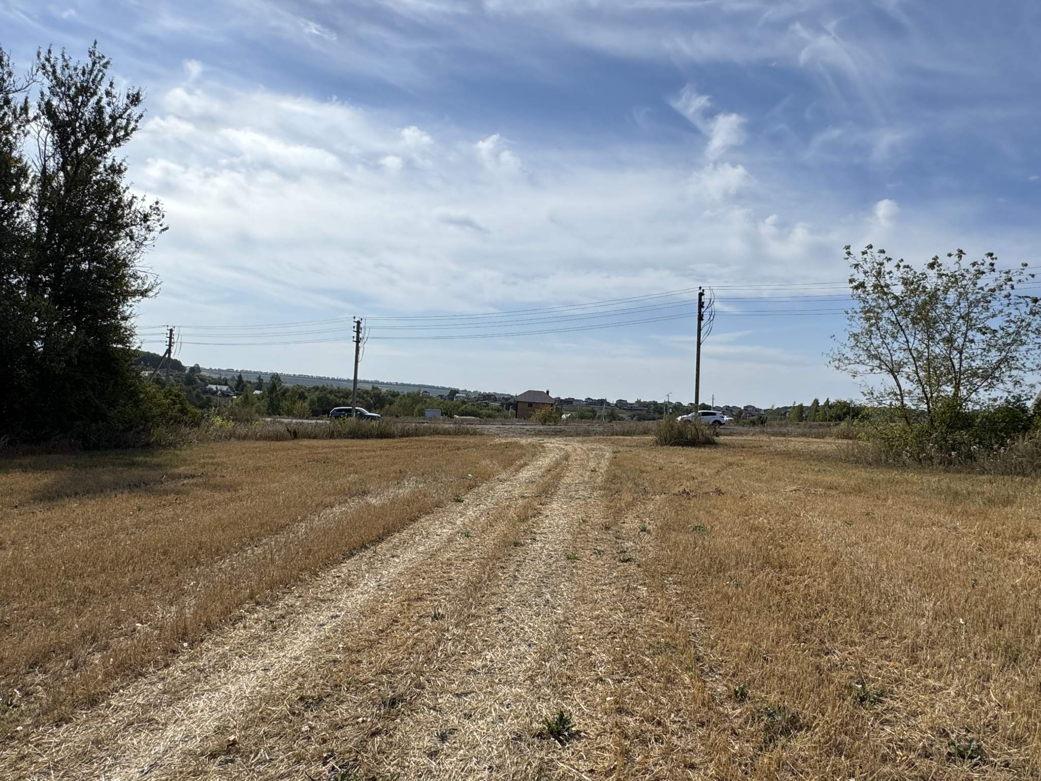 Участок на продажу в Частой Дубраве, Придорожная улица фото №2