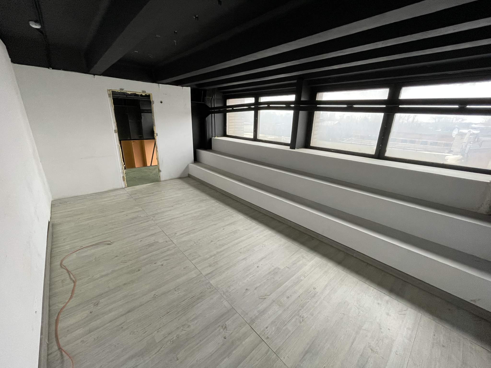 Сдам в аренду склад 104.7 м.кв.