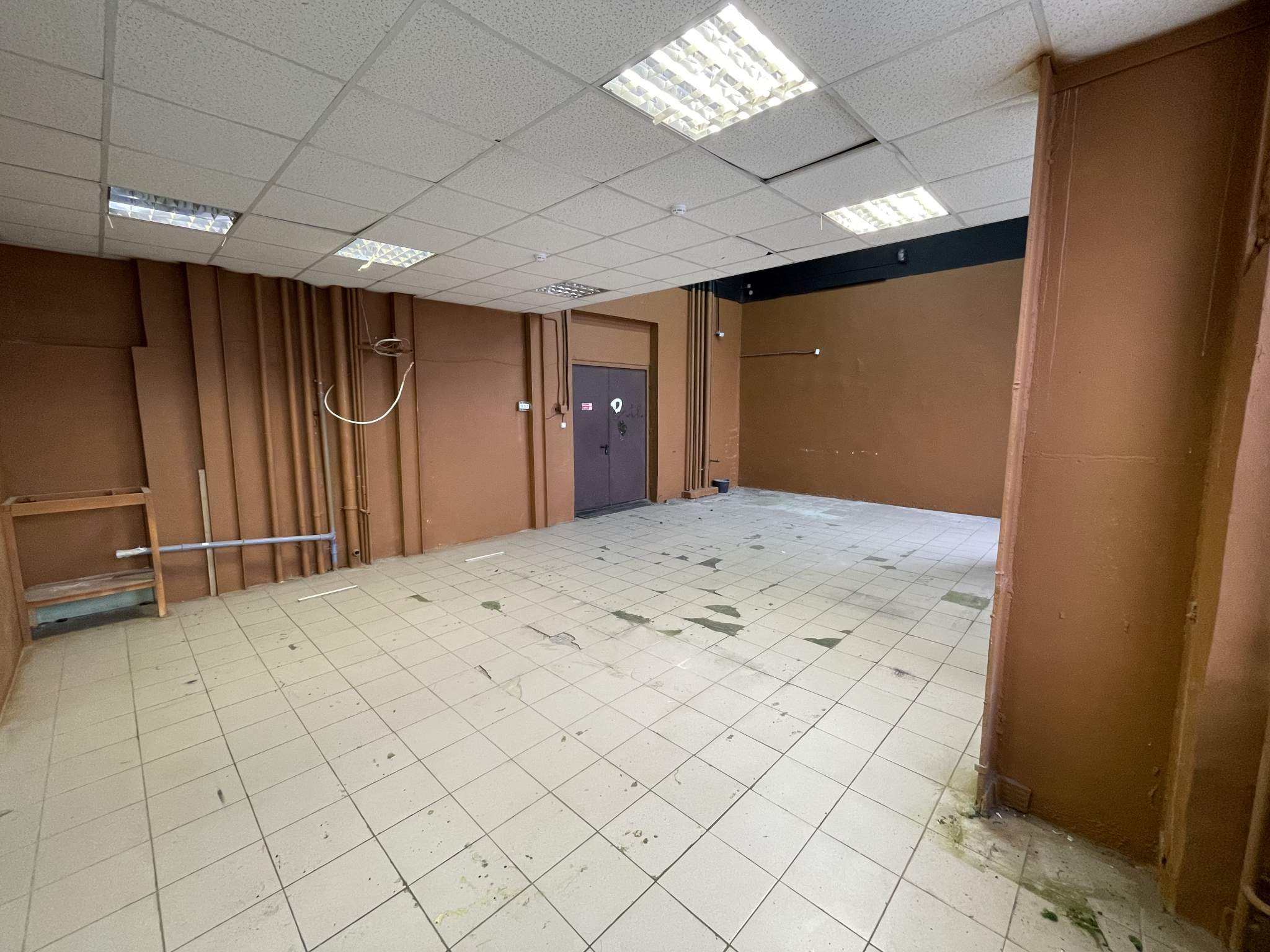 Сдам в аренду склад 104.7 м.кв.