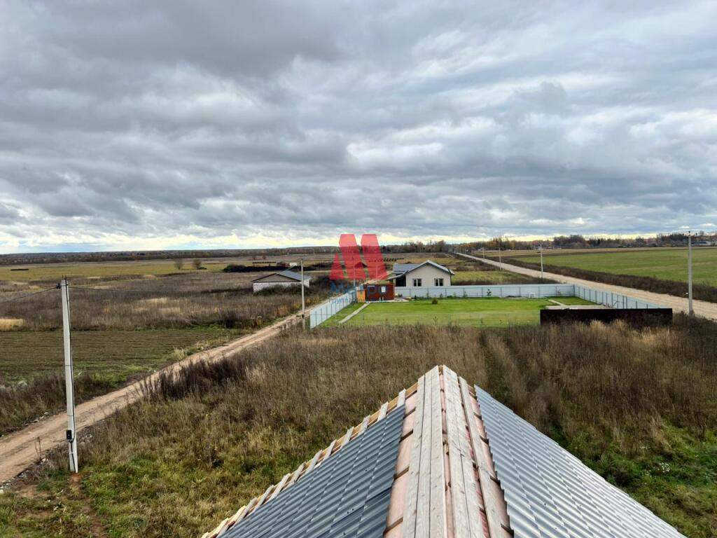 Продам земельный участок 1200 м.кв.