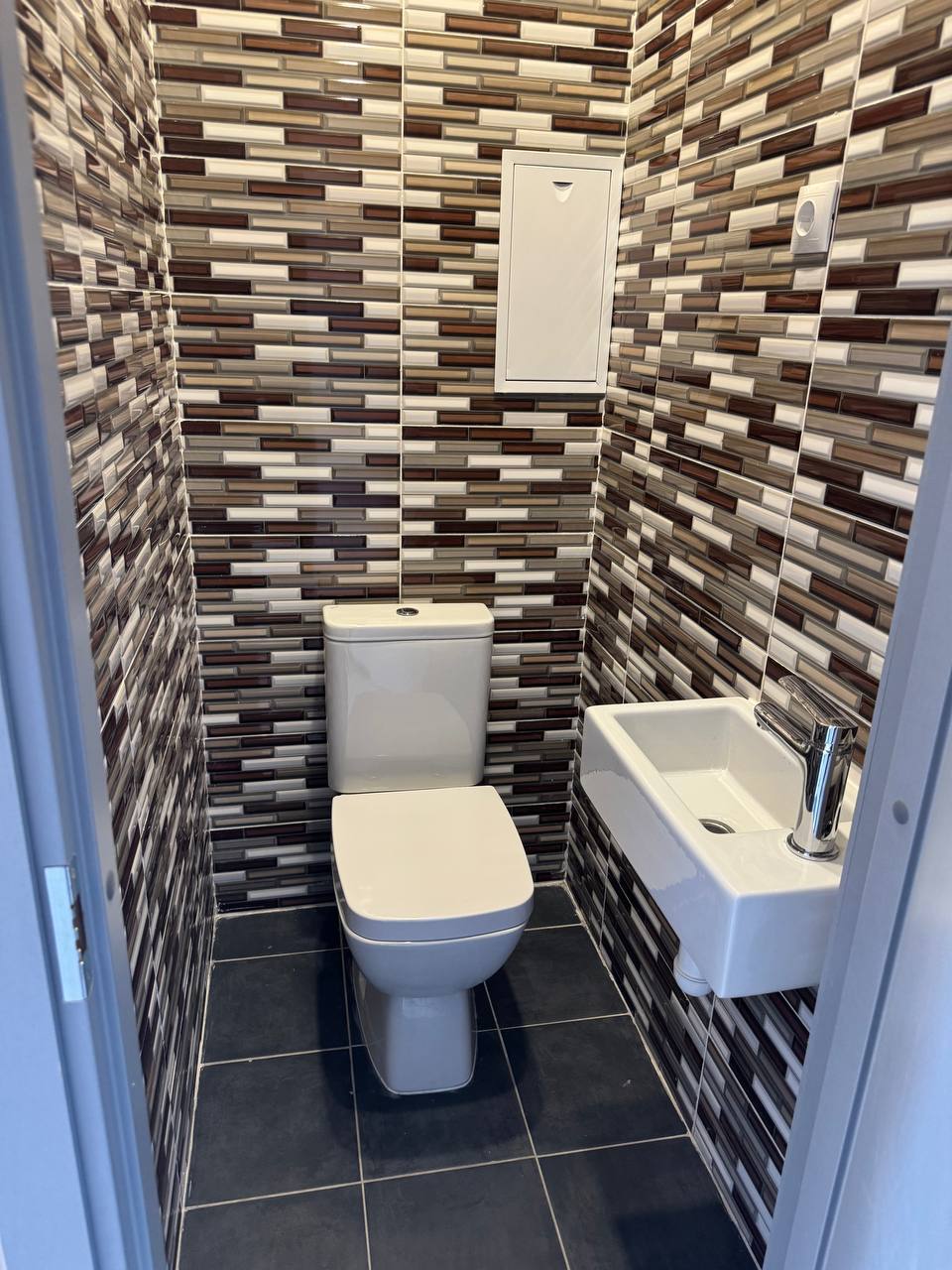 Фото: Продается помещение с собственным отдельным входом 10,4 м2 test