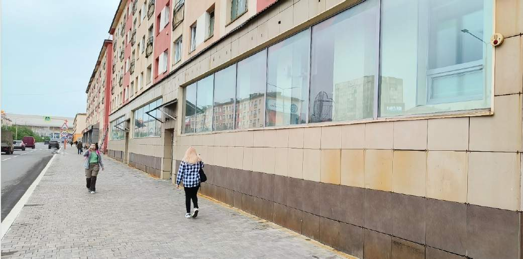 Офис на продажу в Норильске, Ленинский проспект, 42 фото №1