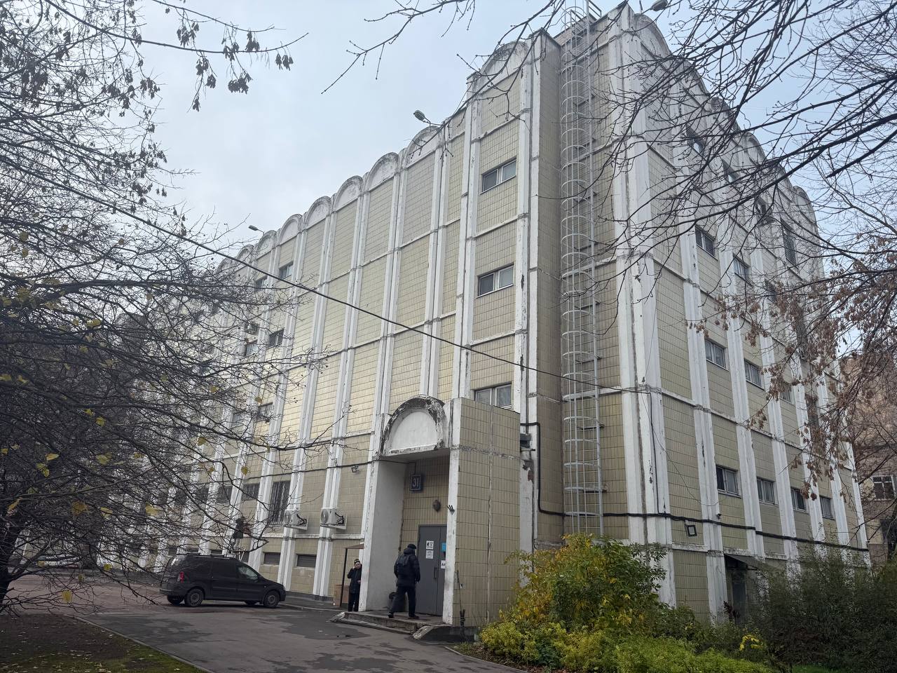 Сдам в аренду помещение свободного назначения 156.8 м.кв.