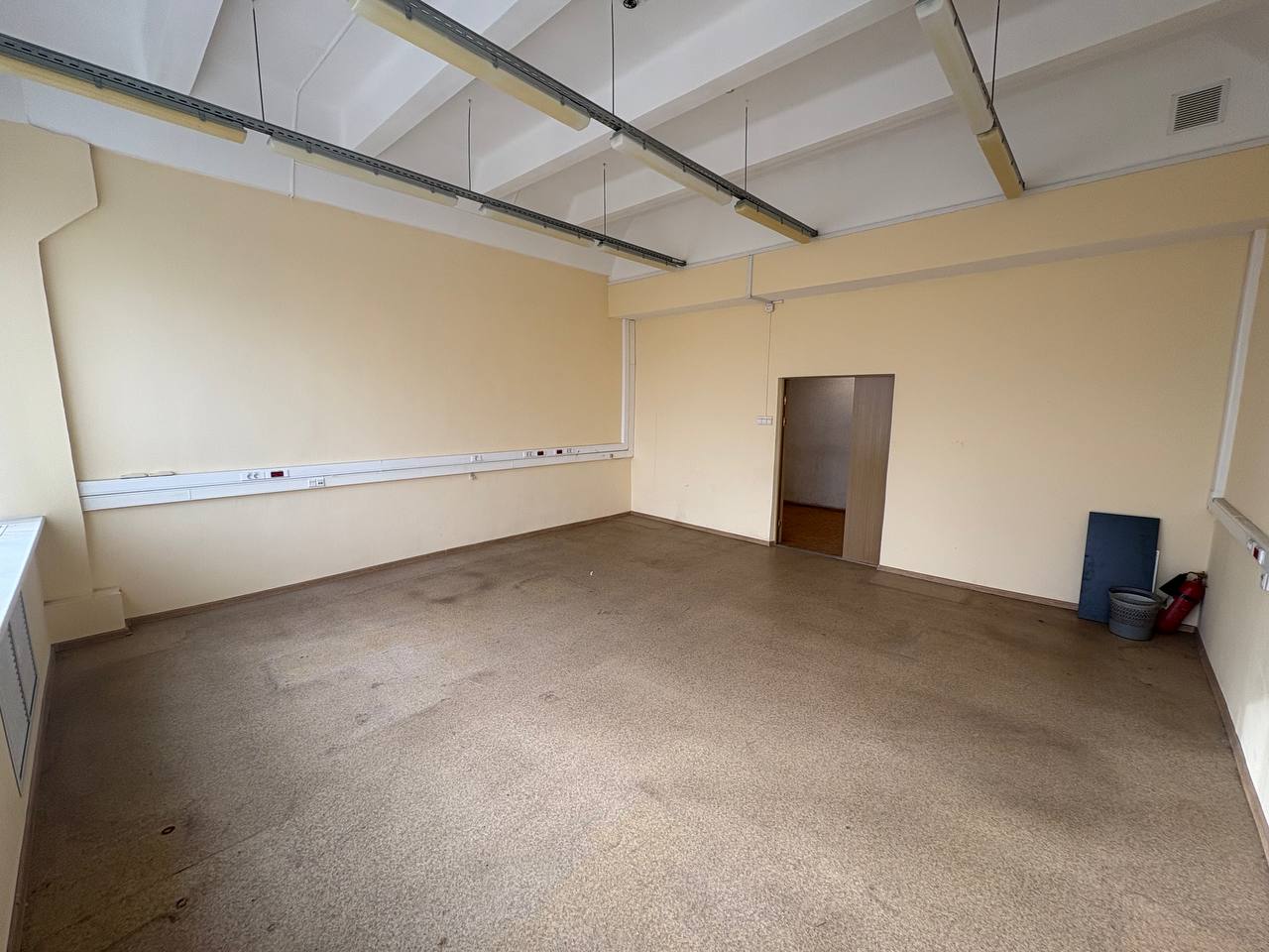 Фото: Аренда офиса 59 м2. 2 каб. 6 эт. м.Южная test