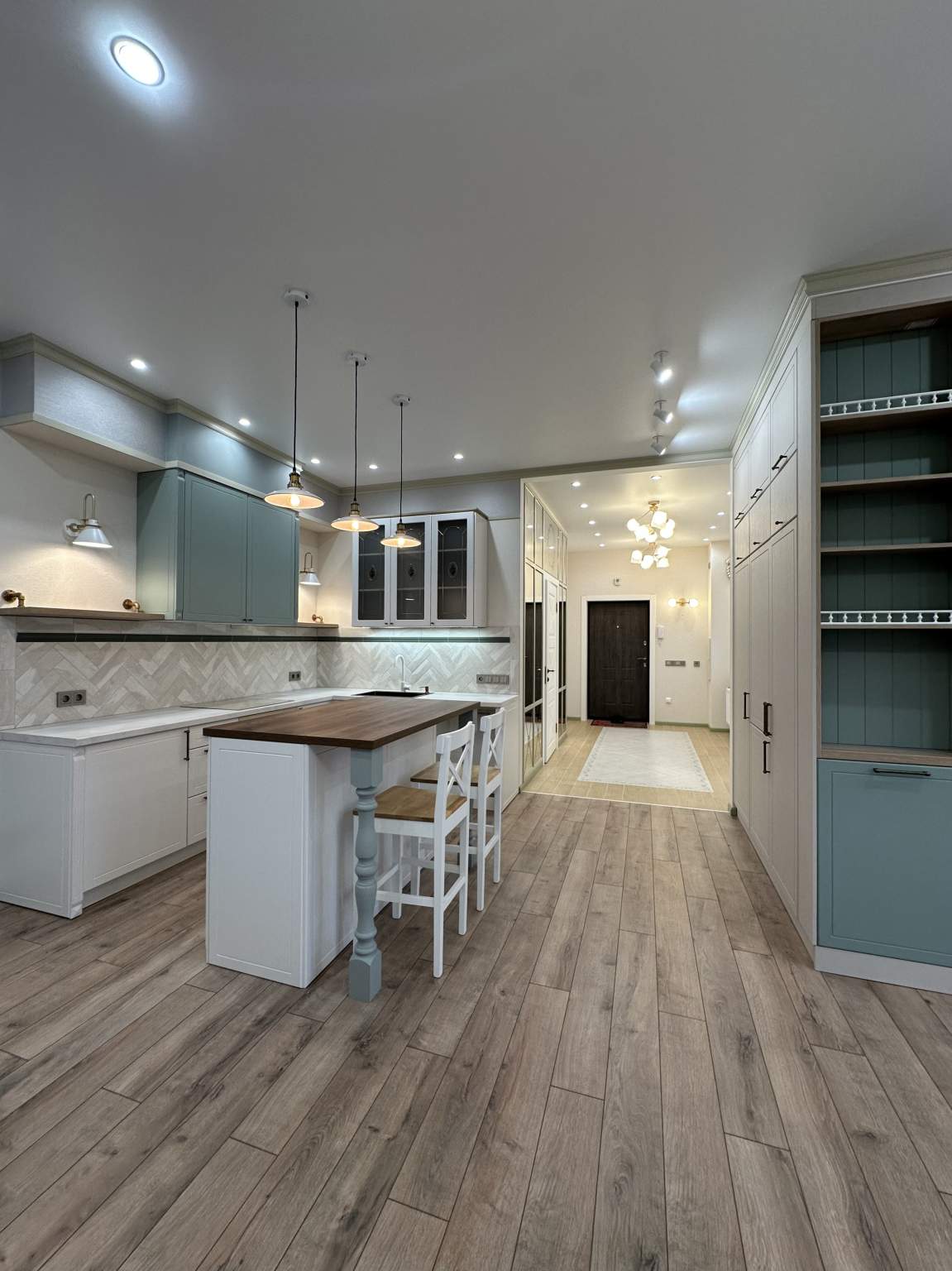 Квартира на продажу в Пскове, Советская улица, 29Г фото №2