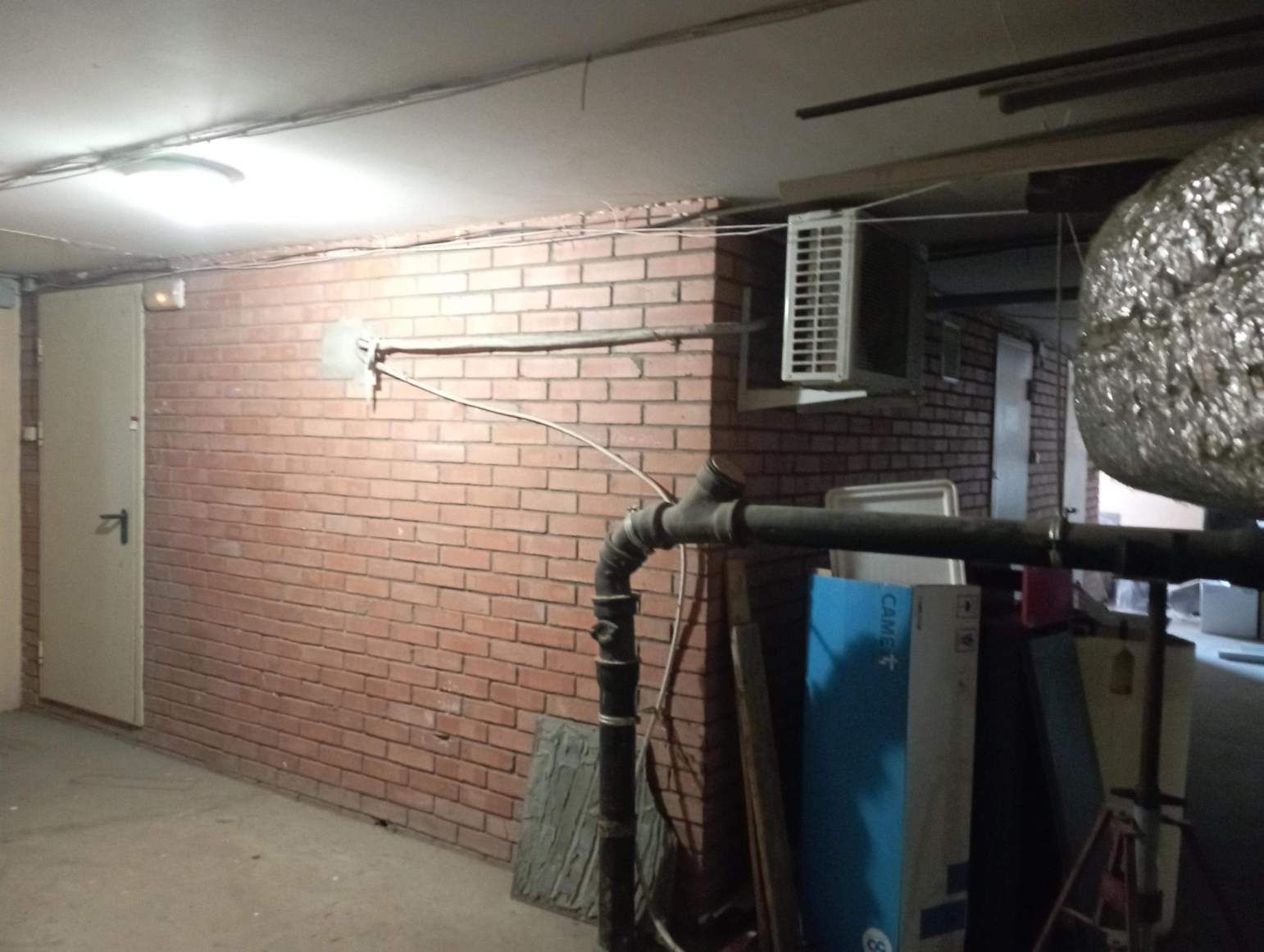 Продам склад 10 м.кв.