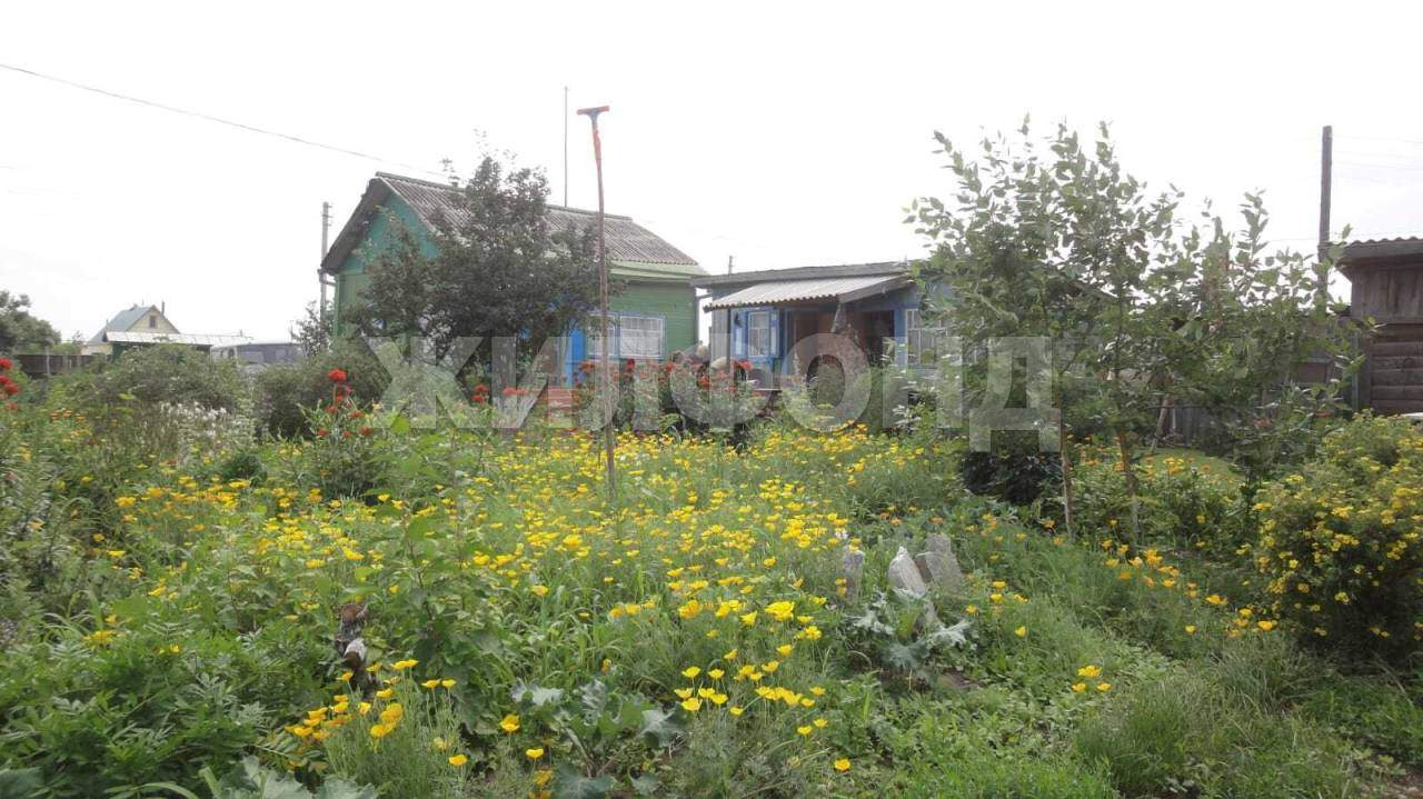 Продам земельный участок 2500 м.кв.