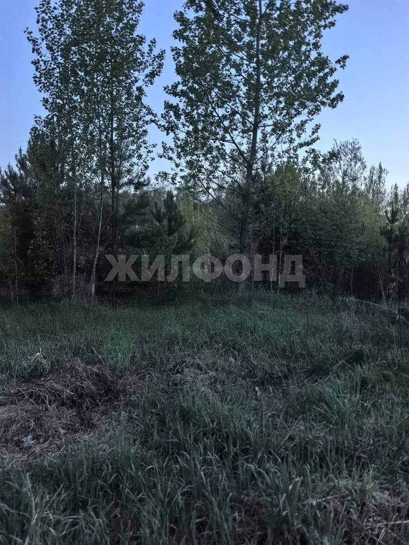 Продам земельный участок 732 м.кв.