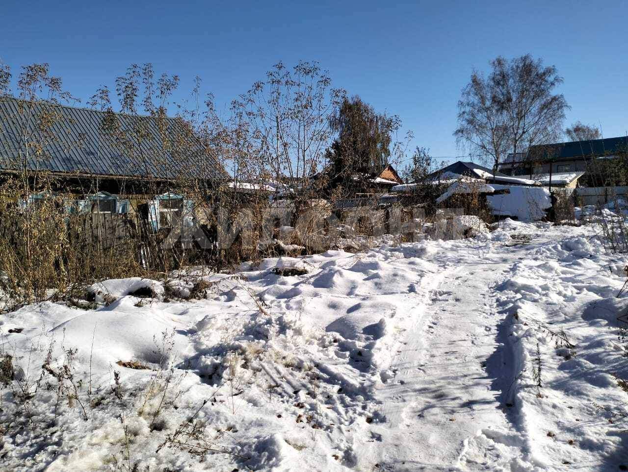 Продам земельный участок 500 м.кв.