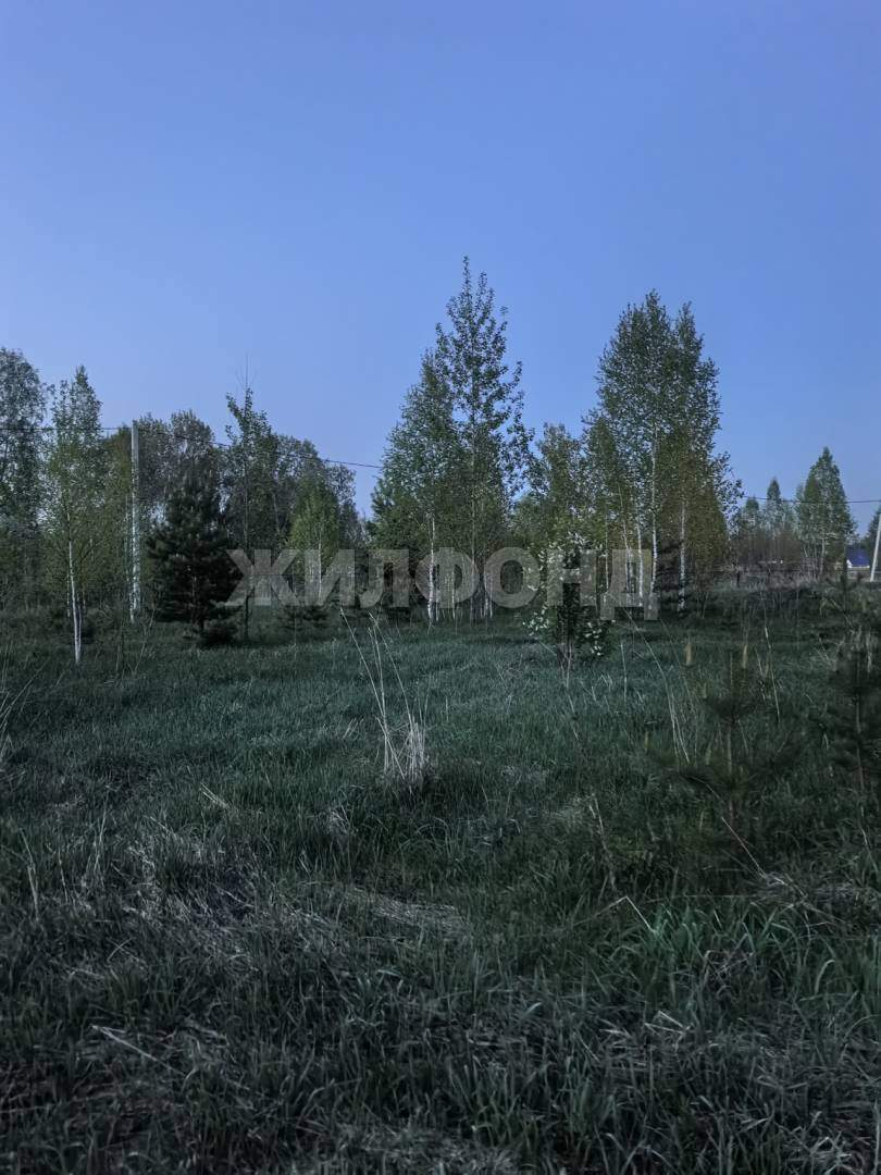 Продам земельный участок 732 м.кв.