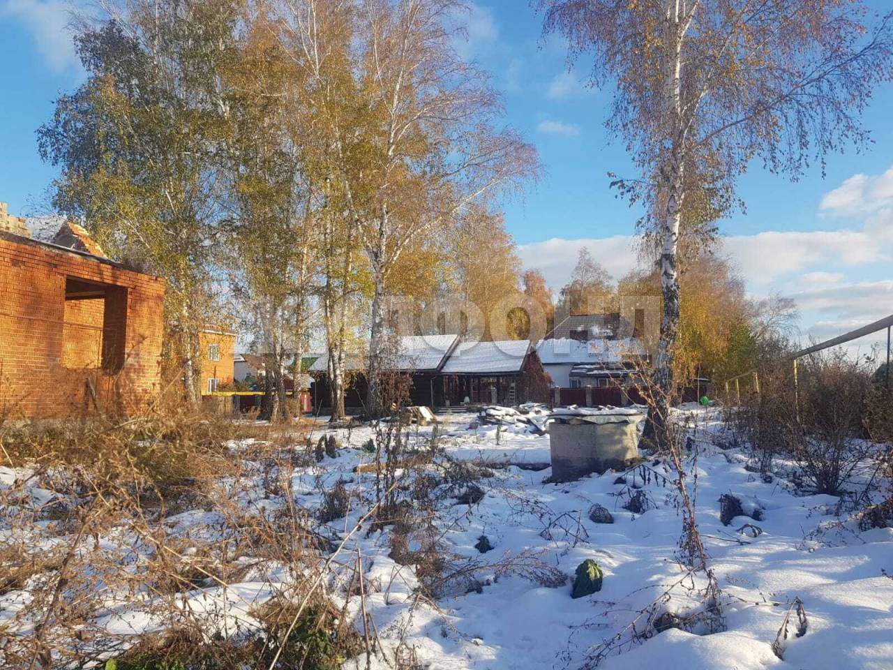 Продам земельный участок 1022 м.кв.