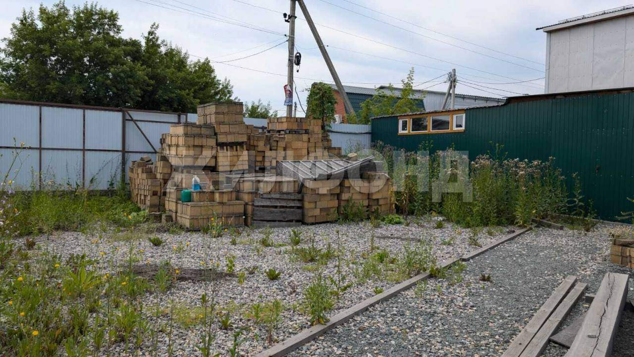 Продам земельный участок 574 м.кв.