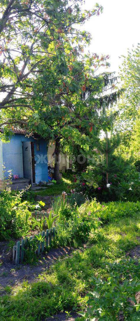 Продам земельный участок 900 м.кв.