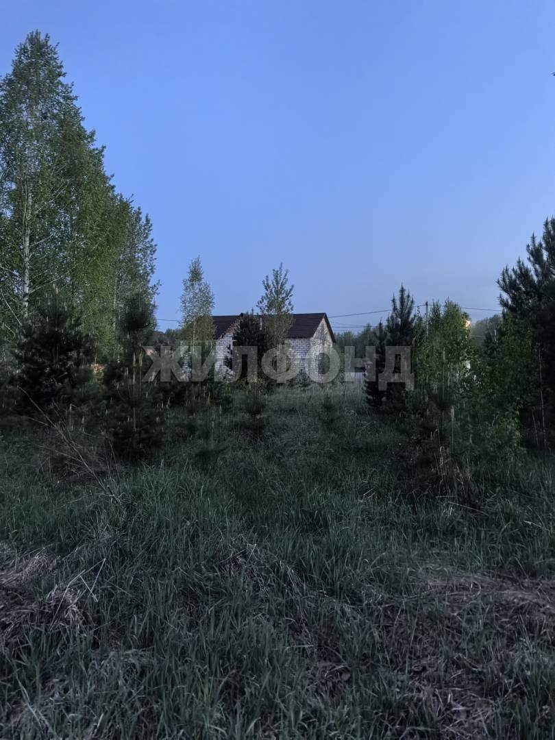 Продам земельный участок 732 м.кв.