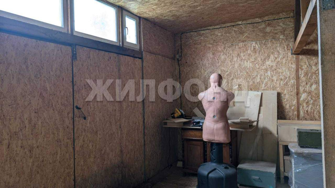 Продам земельный участок 574 м.кв.