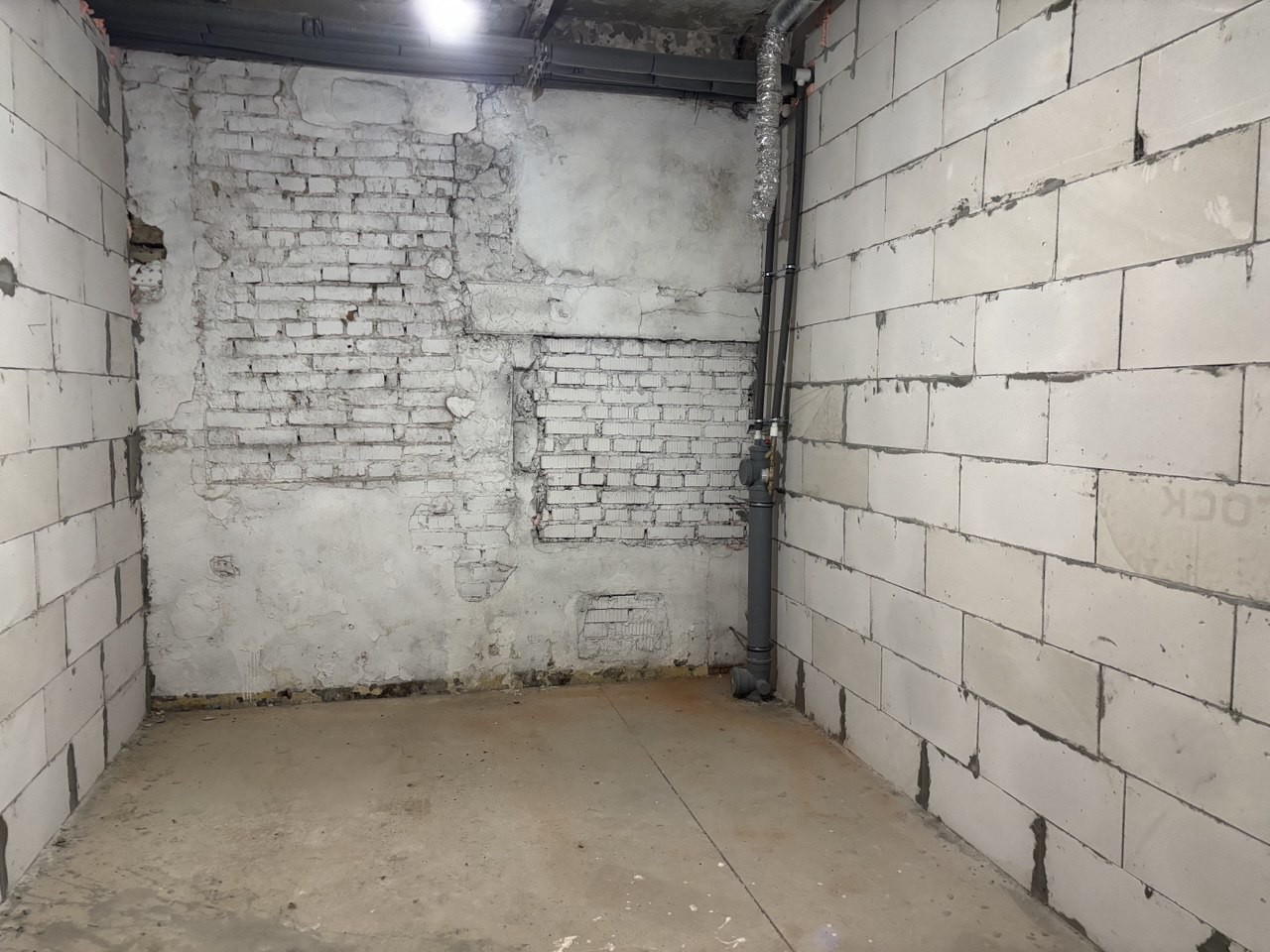 Фото: Коммерческие помещения 42,0 м2 test