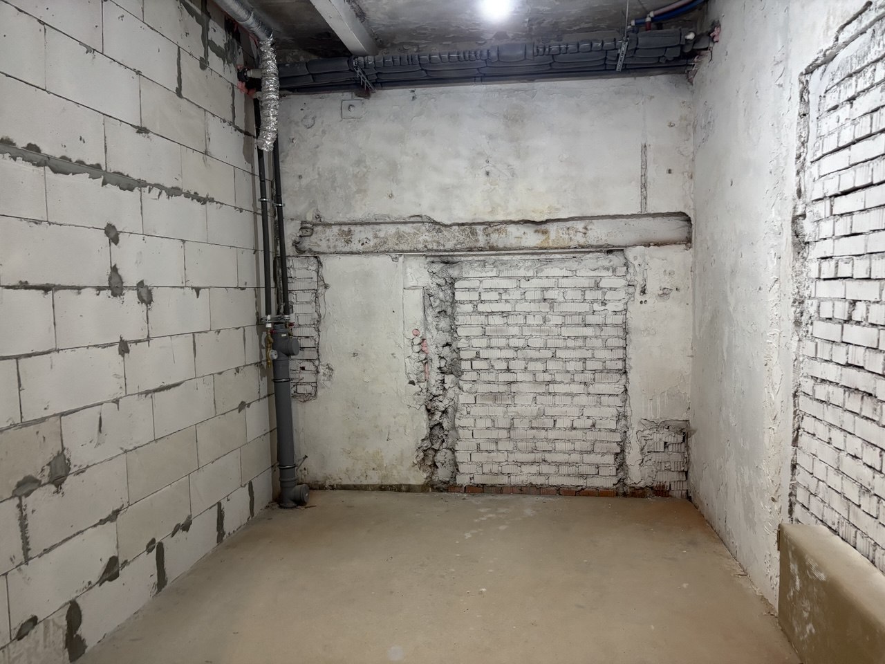 Фото: Коммерческие помещения 42,0 м2 test