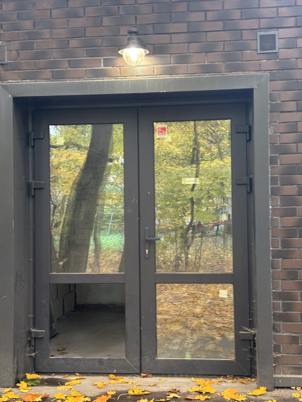 Фото: Коммерческие помещения 42,0 м2 test