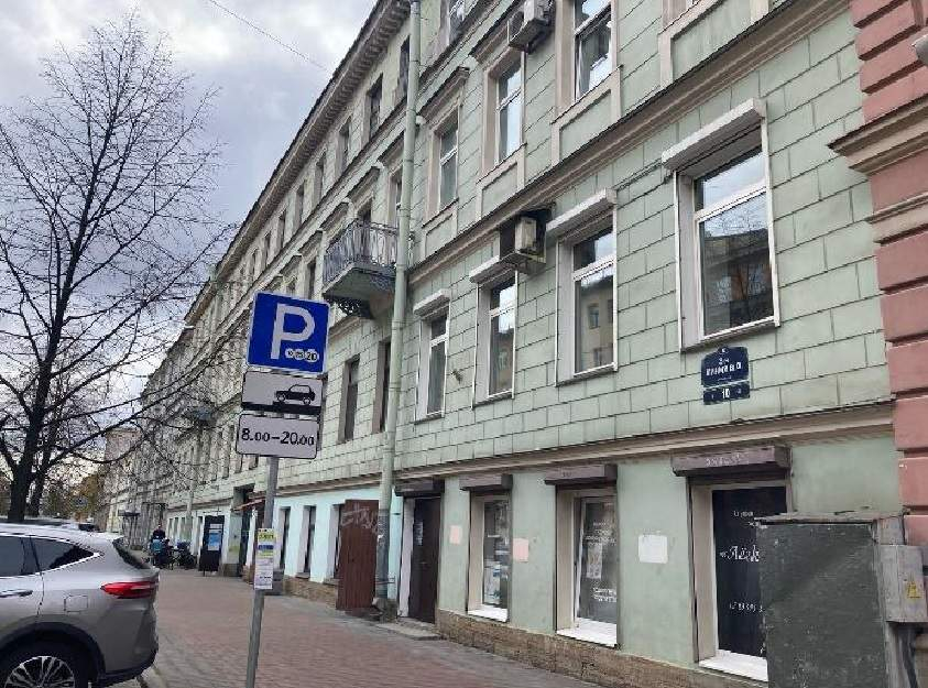 Офис на продажу в Санкт-Петербурге, 3-я линия 1-й половины улица, 1
