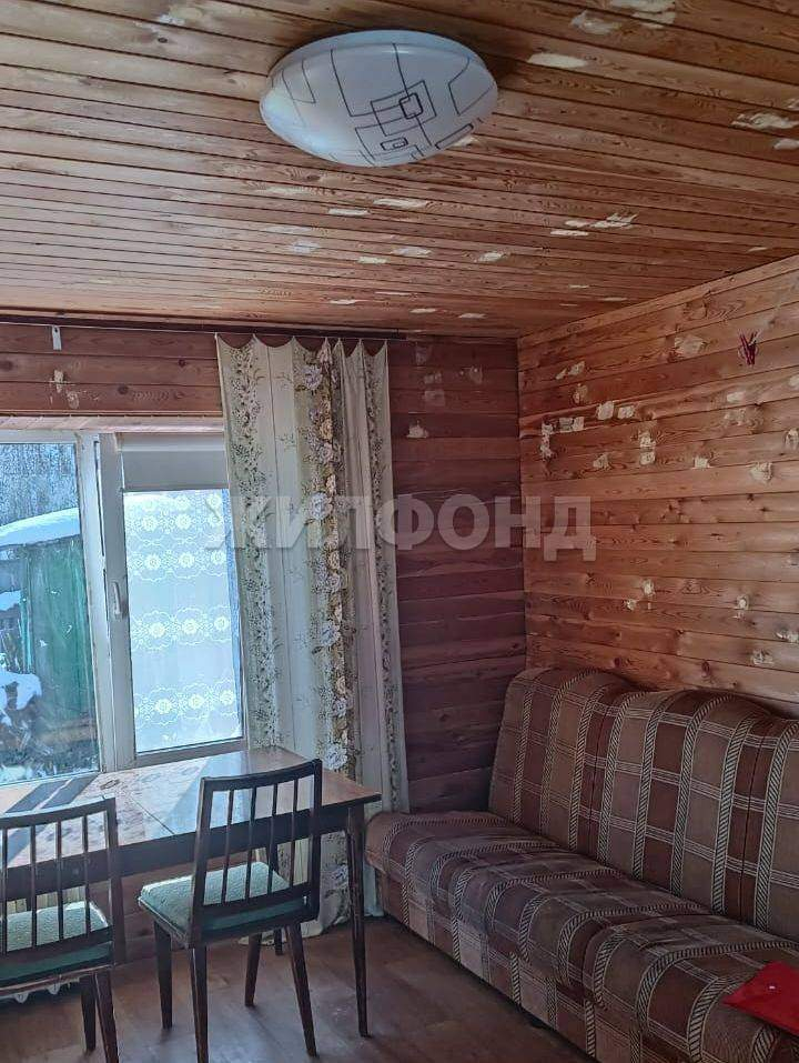 Продам земельный участок 745 м.кв.
