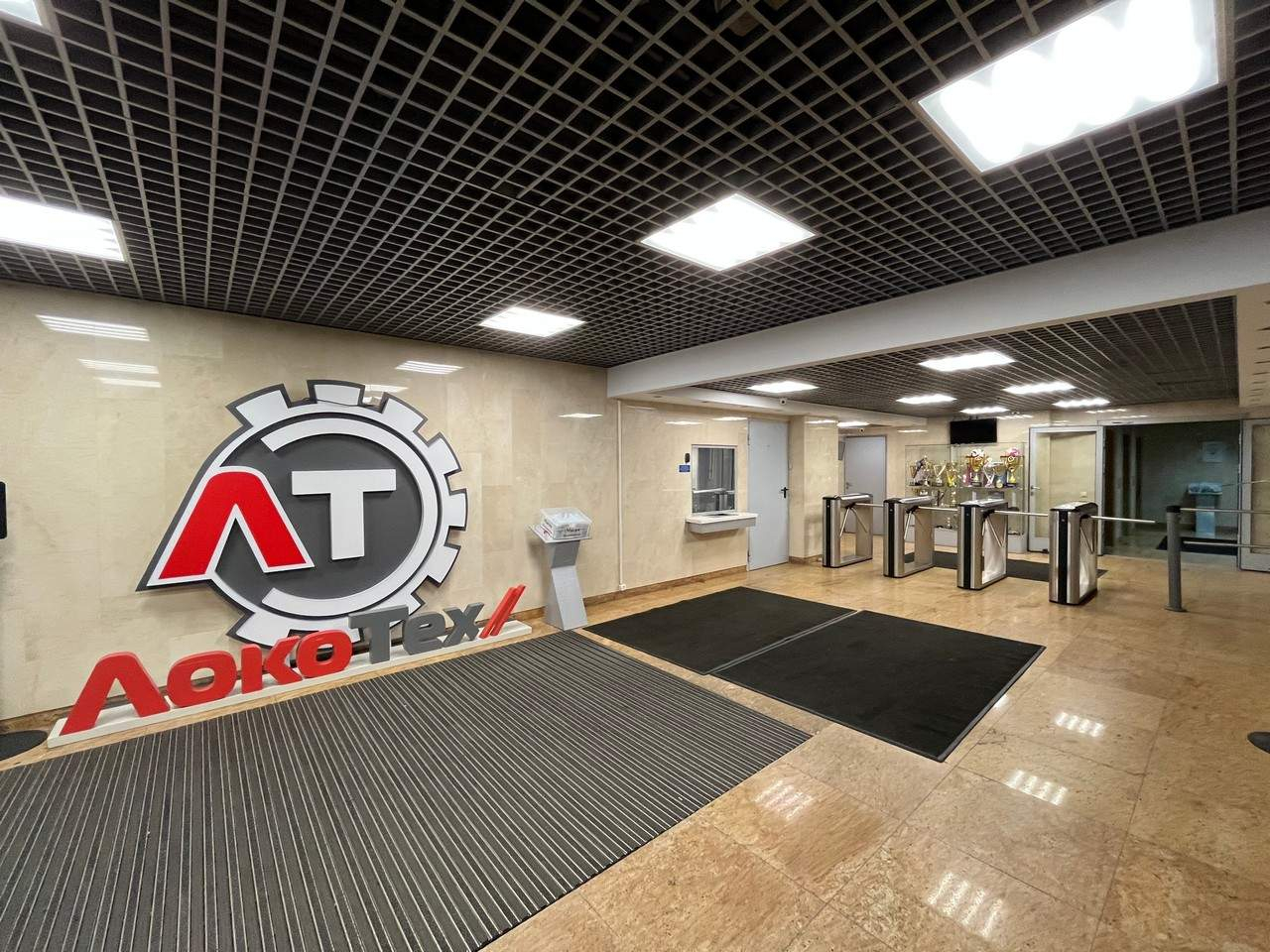 Фото: Продажа офиса 12962 м2 test