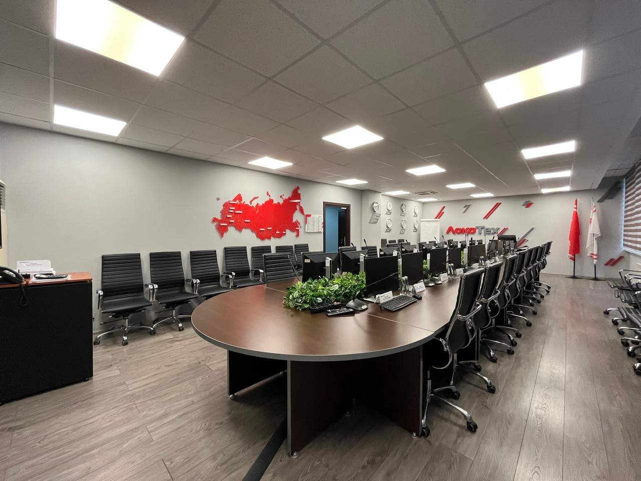 Фото: Продажа офиса 12962 м2 test