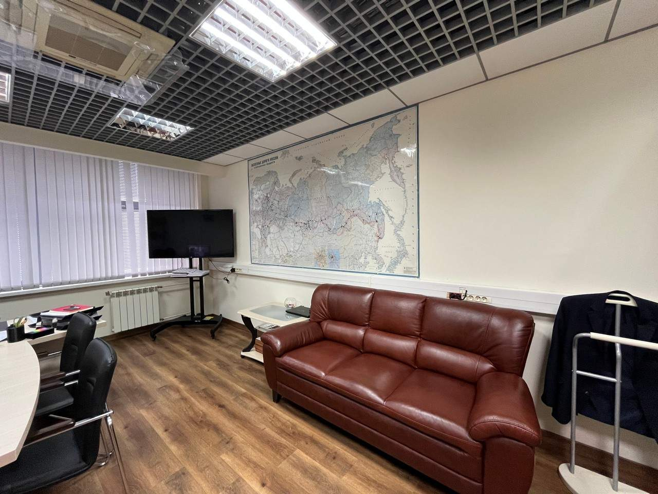 Фото: Продажа офиса 12962 м2 test