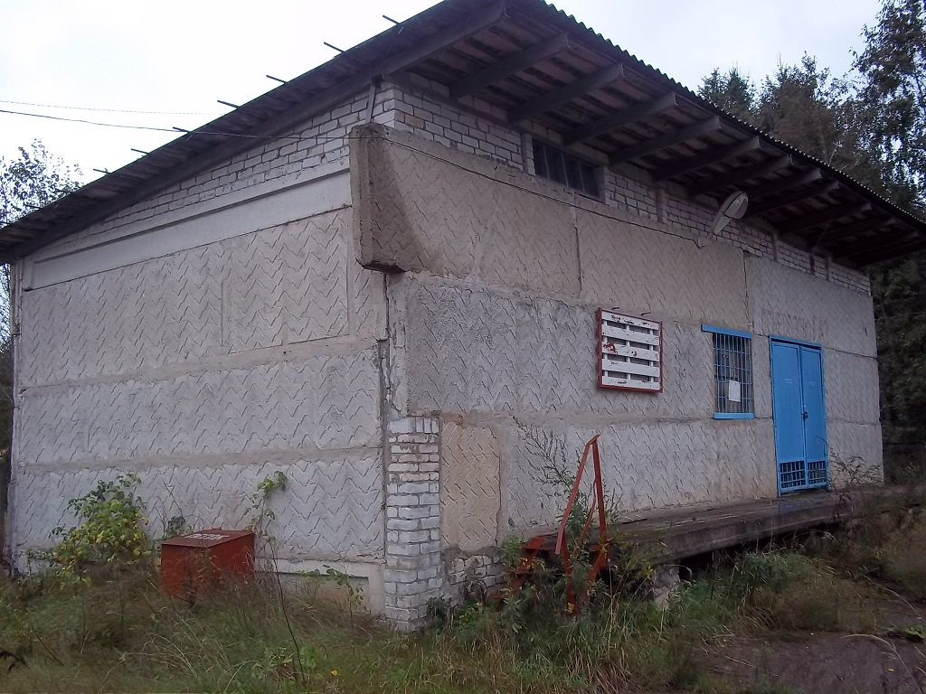 Продам торговое помещение 596 м.кв.