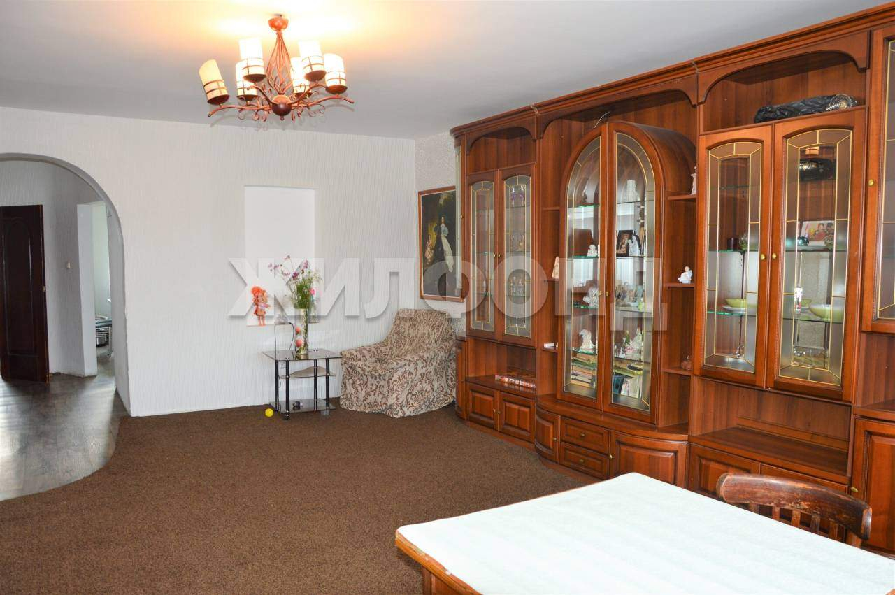 Дом на продажу в Абакане, Мартьянова улица, 61 фото №1