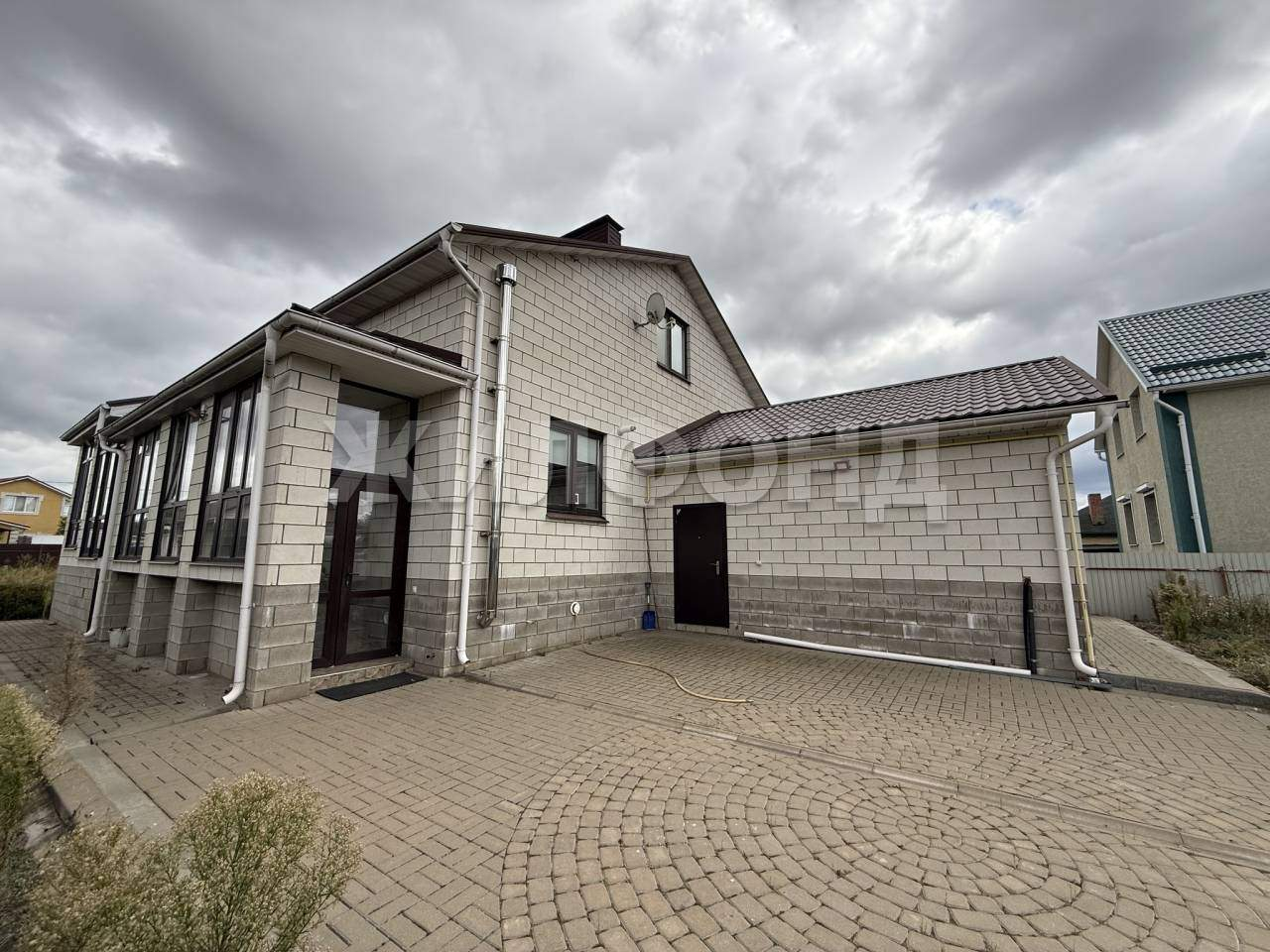 Дом на продажу в Разумном, Каштановая улица фото №0