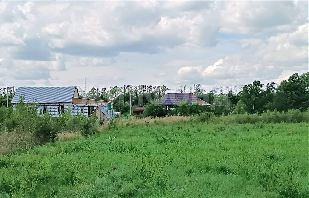 Продам земельный участок 1500 м.кв.