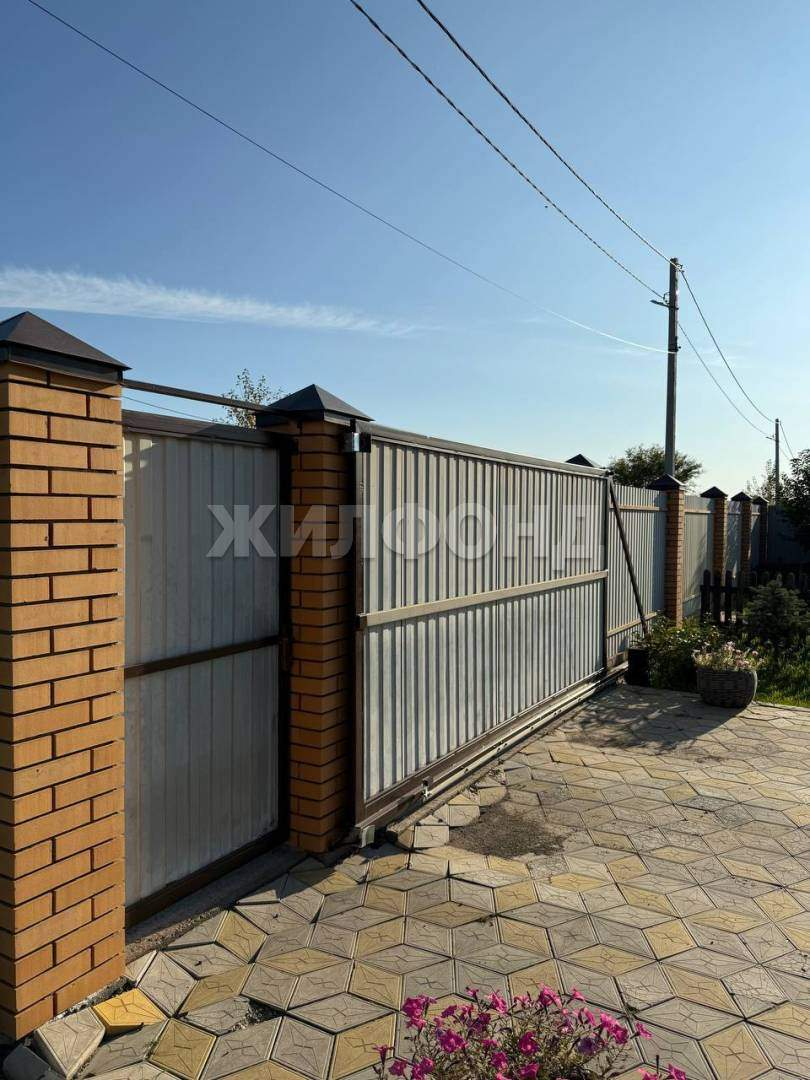 Дом на продажу в Абакане, имени Василия Архиповича Угужакова улица, 20А фото №7