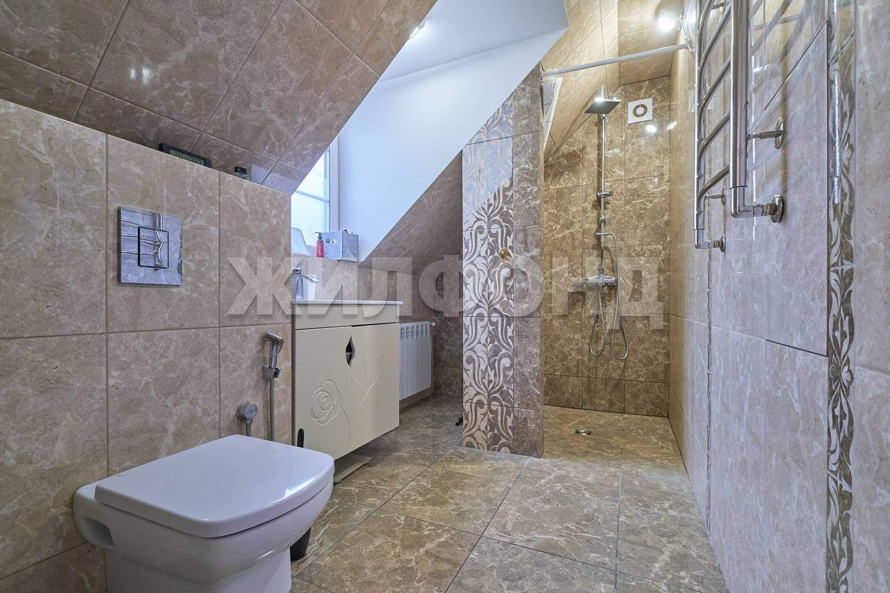 Дом на продажу в Томске, Михаила Орлова улица фото №11