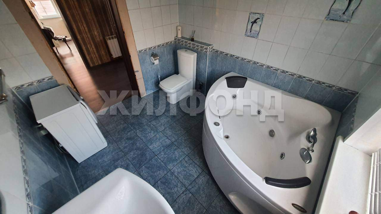 Дом на продажу в Абакане, Западная улица фото №15