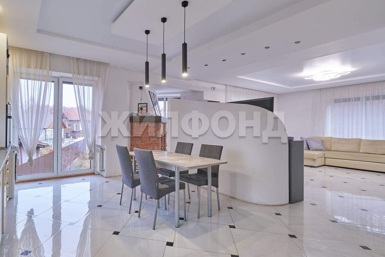 Дом на продажу в Томске, Михаила Орлова улица фото №1