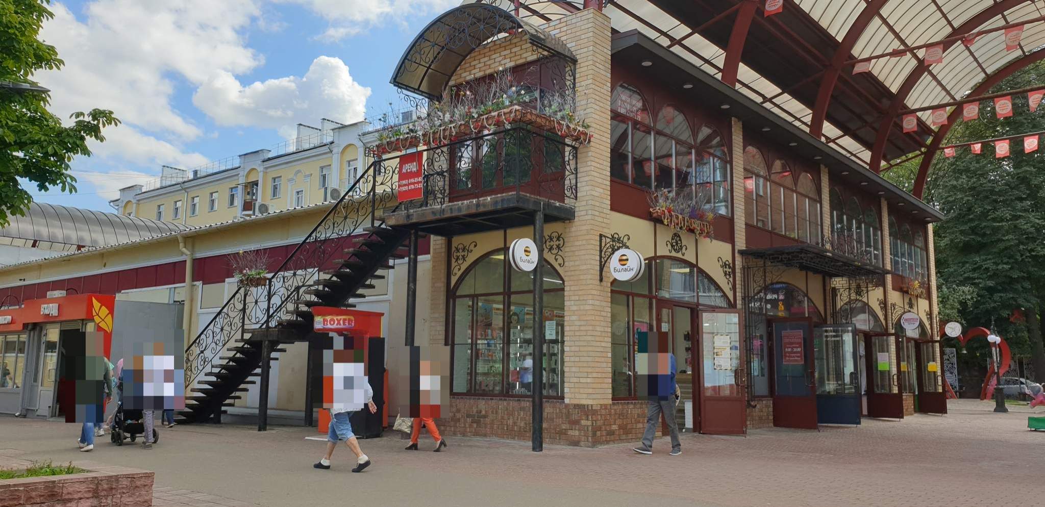 Сдам в аренду магазин 334 м.кв.