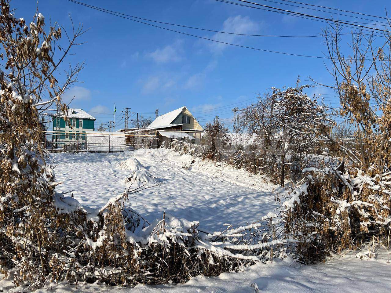 Продам земельный участок 500 м.кв.