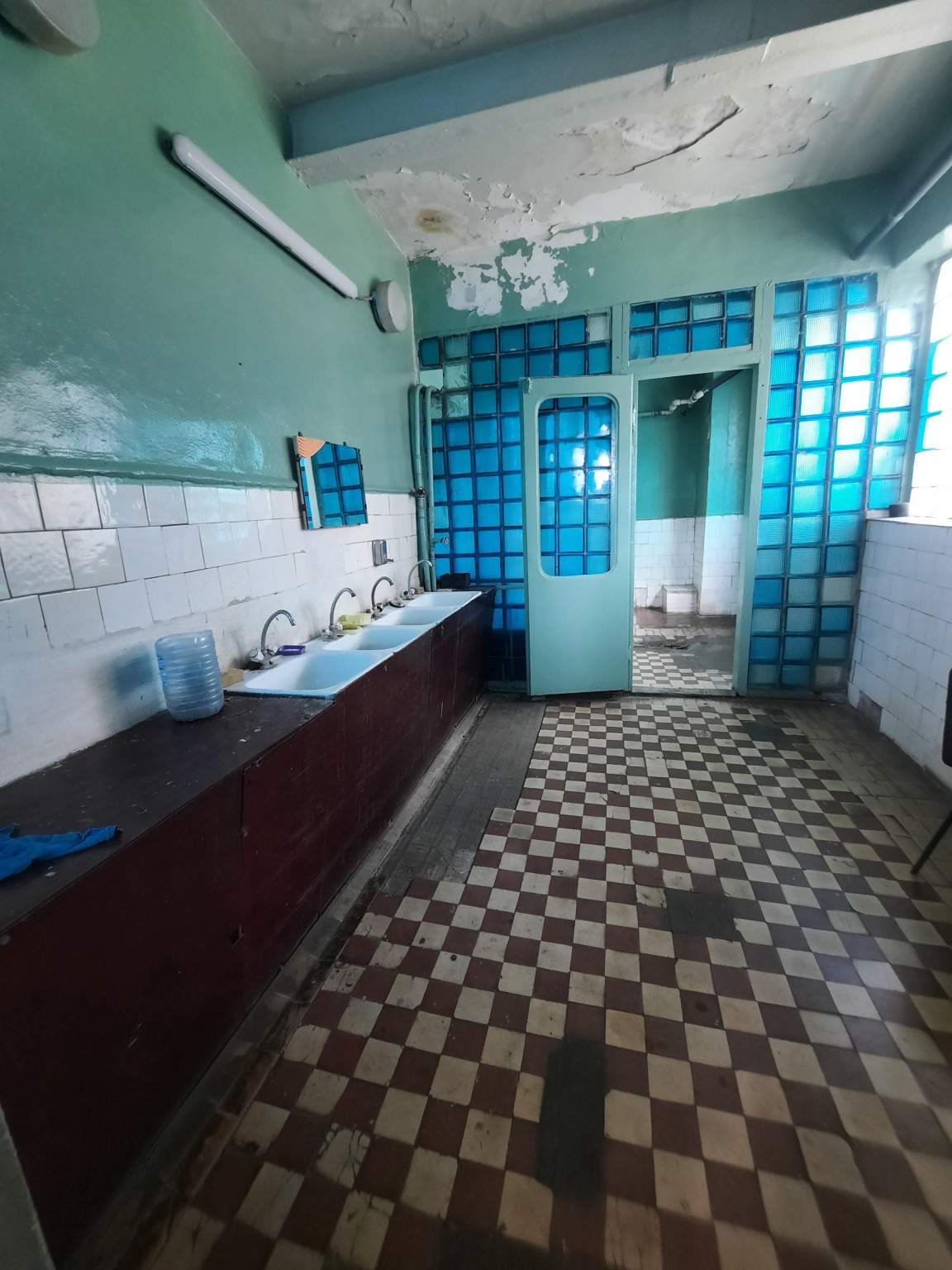 Продам торговое помещение 5343.1 м.кв.