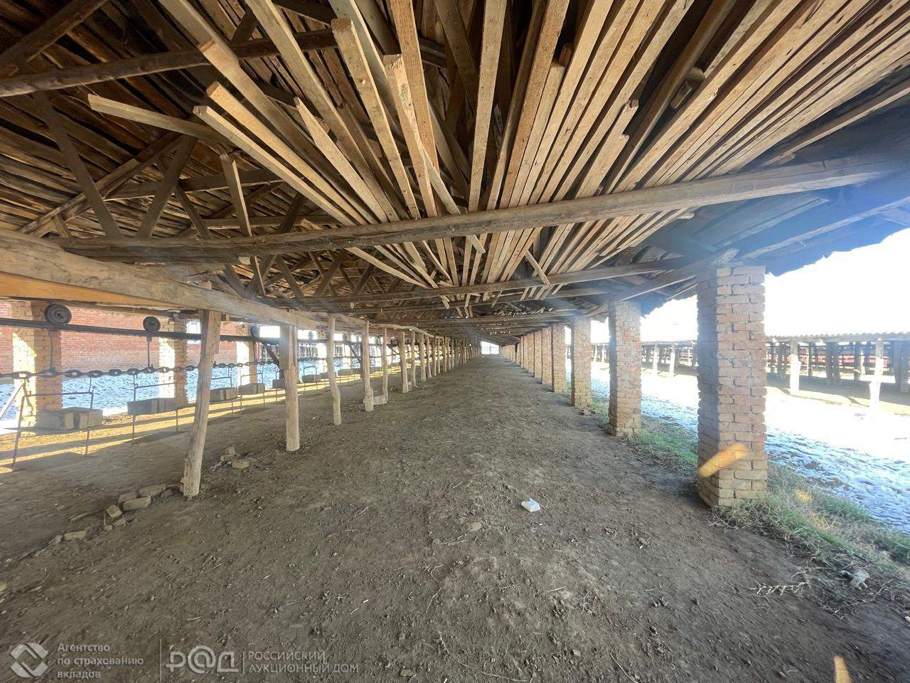 Продам торговое помещение 1403.9 м.кв.