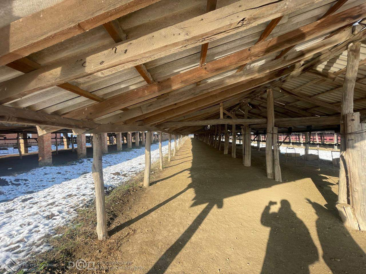 Продам торговое помещение 1403.9 м.кв.