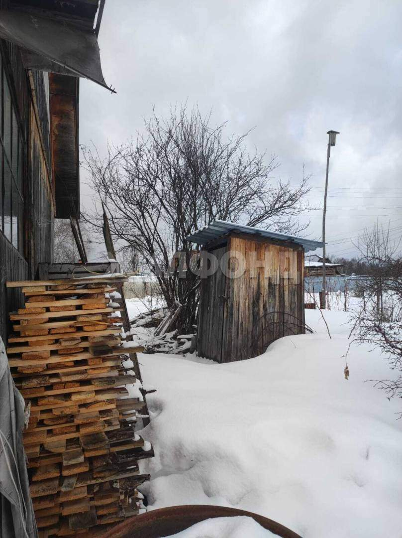 Продам земельный участок 600 м.кв.