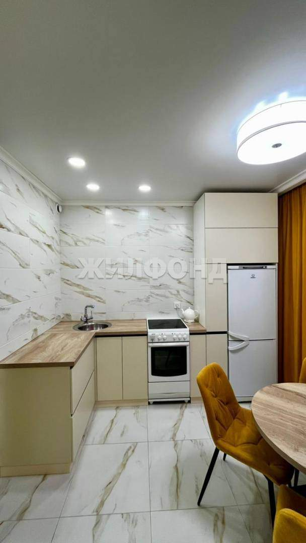 Дом на продажу в Калинино, Покровская улица