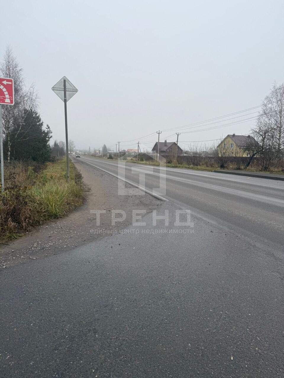 Продам земельный участок 600 м.кв.