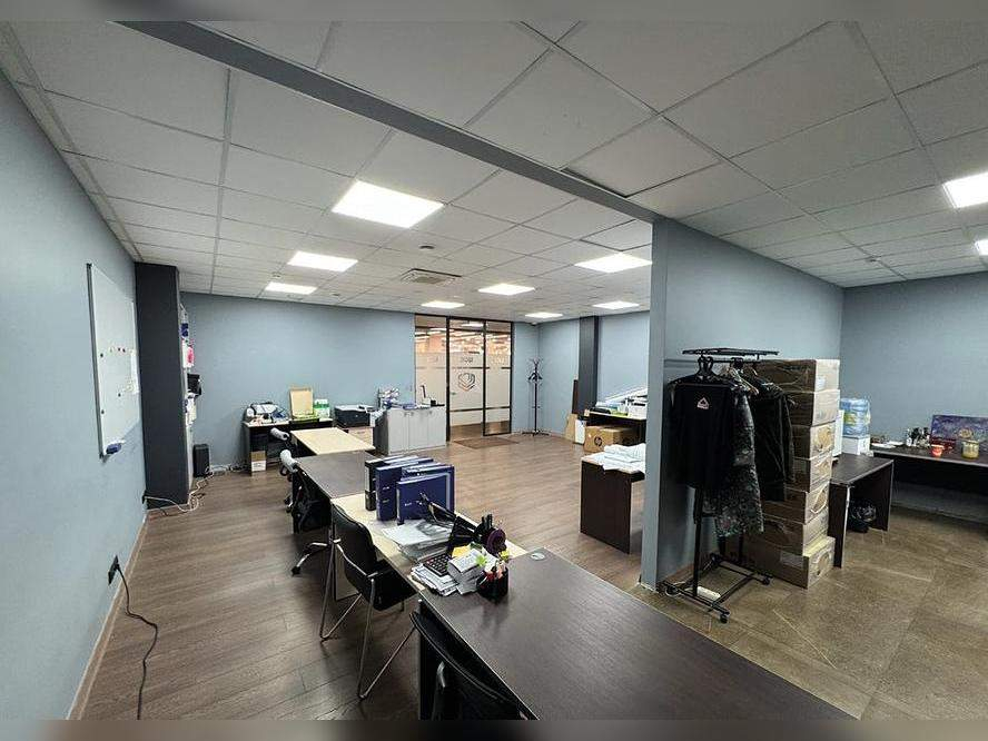 Фото: Продажа офиса 220.1 м2 test