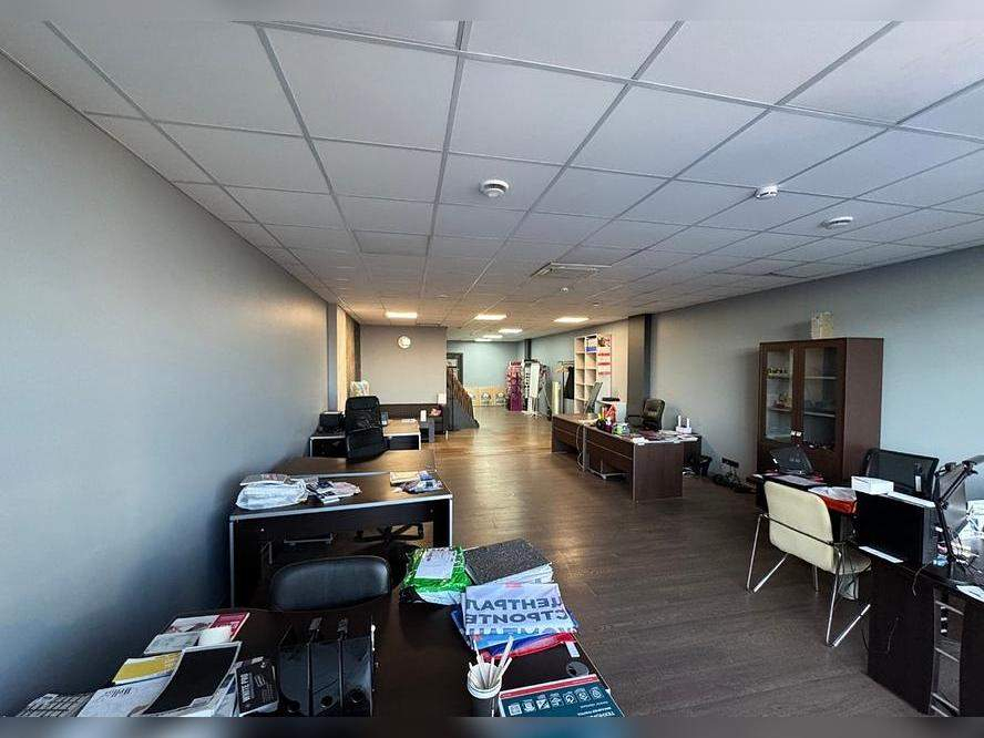 Фото: Продажа офиса 220.1 м2 test