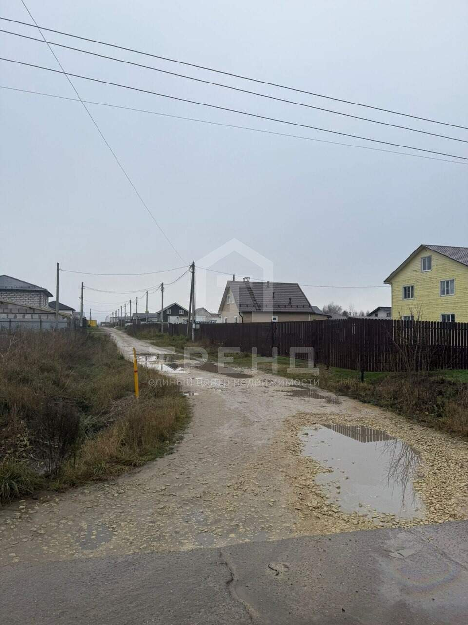 Продам земельный участок 600 м.кв.