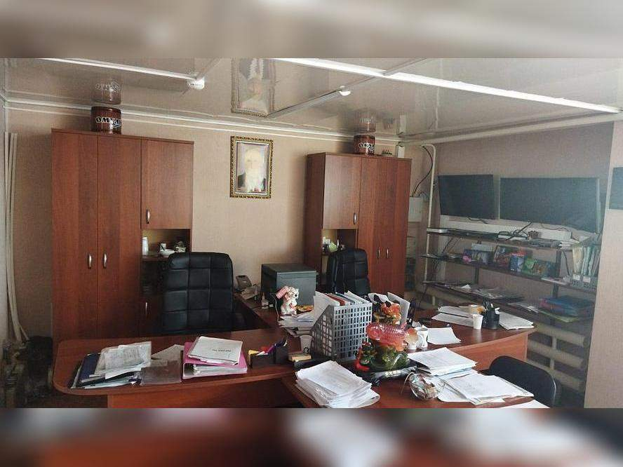 Продам склад 1196.8 м.кв.