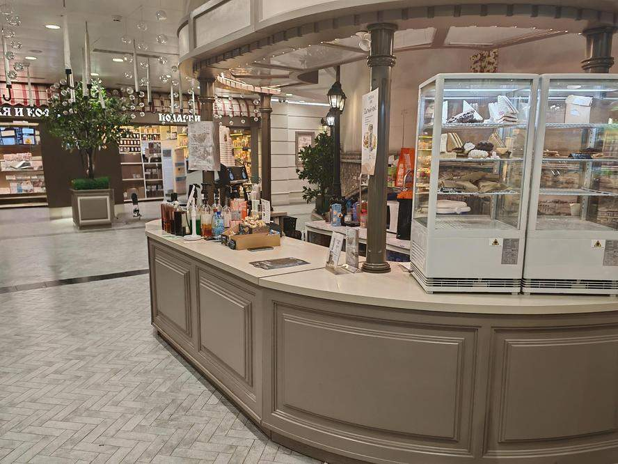 Фото: Торговое помещение 6.75 м2 в аренду test